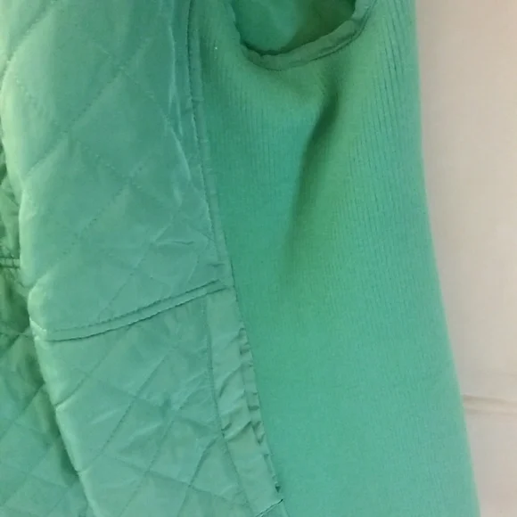 British Khaki Green Quilted Vintage Vest - Picture 5 of 7